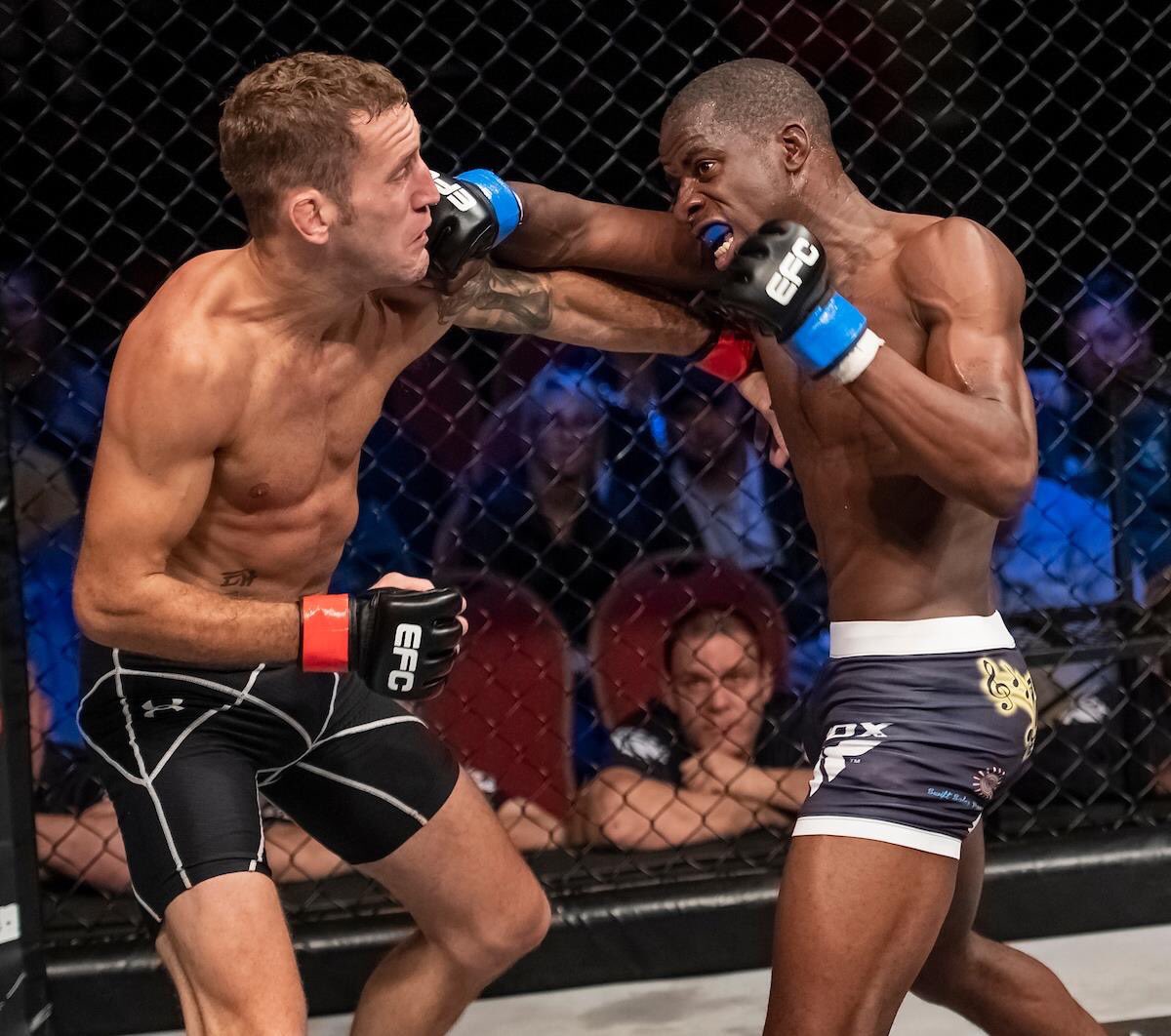 EFCworldwide's tweet photo. Big hits, throws, 3 round wars and finishes! #EFC74 had it all. Thank you @CarnivalCitySA! https://t.co/gze9U6xU89
