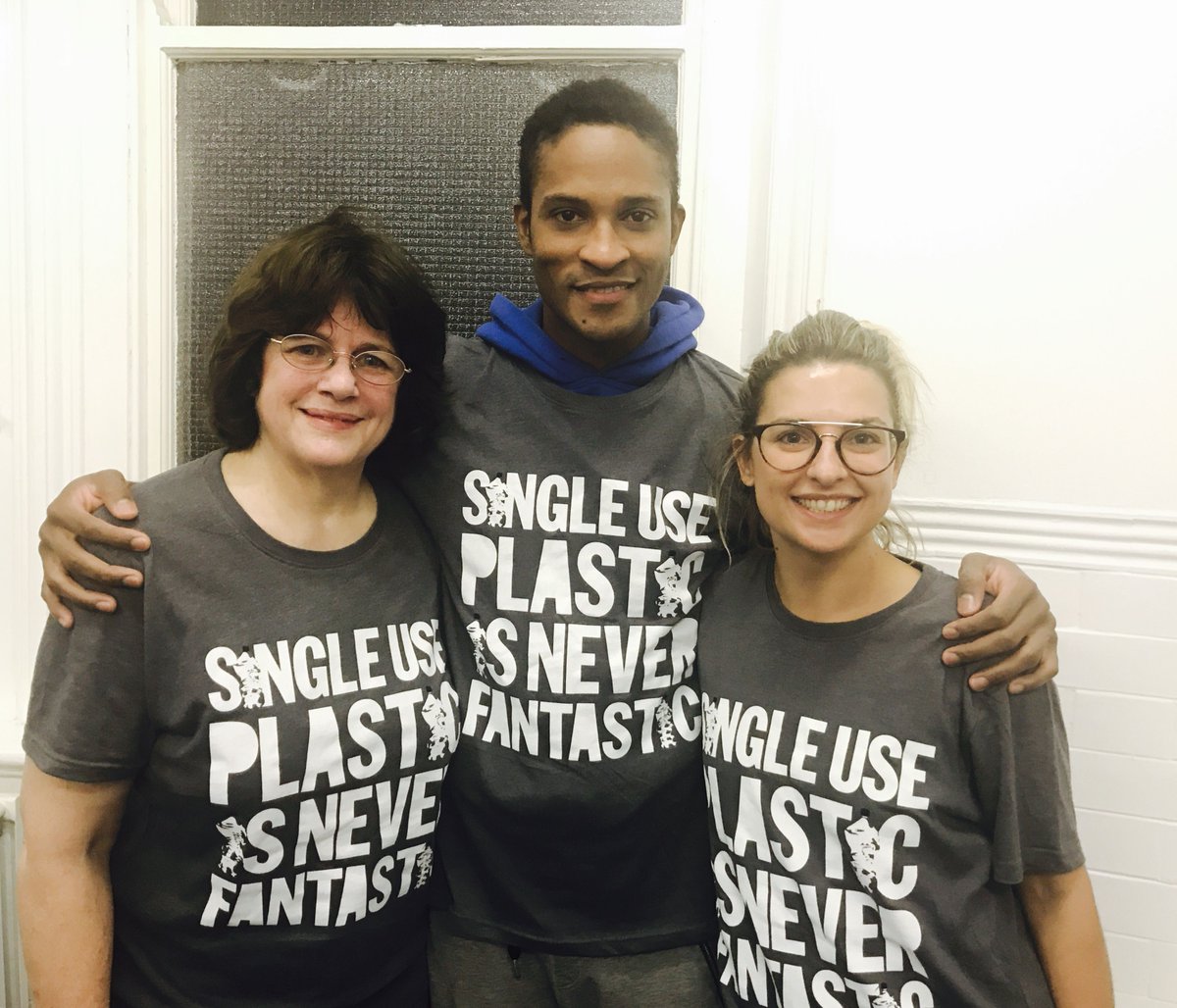 OceanForOceans's tweet photo. "Single-use plastic is never fantastic" @FernandoMontan0 @mcsuk @Tifozinha https://t.co/bVn8gw2Lnw