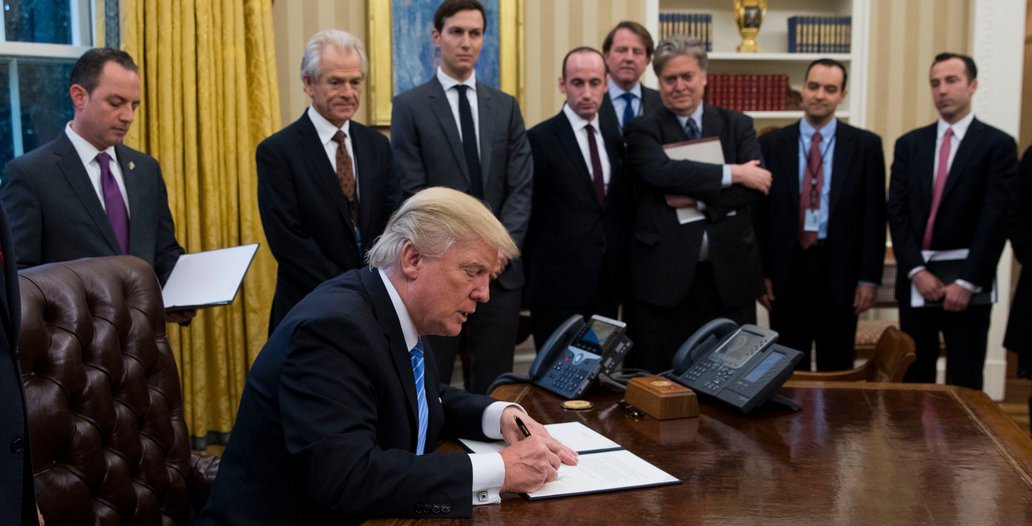 Vinalinks1's tweet image. Ngày 28 tháng 9, 2018, Tổng thống Trump đã ký thông qua một gói chi tiêu ngân sách bao gồm một giải pháp tiếp tục ngắn hạn (CR)gia hạn Chương trình Trung tâm Vùng đến hết ngày 7 tháng 12 năm 2018.
vinalinks.vn/chuong-trinh-d…