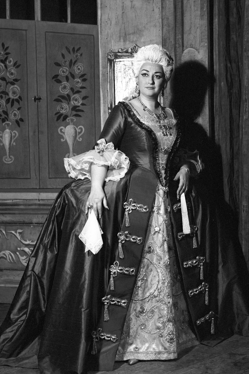 Very sad to hear of the death of the legendary Spanish soprano Montserrat Caballé. Her first appearance in Britain was as the Marschallin in Der Rosenkavalier at the 1965 Glyndebourne Festival. A recording of her notable performance was released on the Glyndebourne Label in 2011.