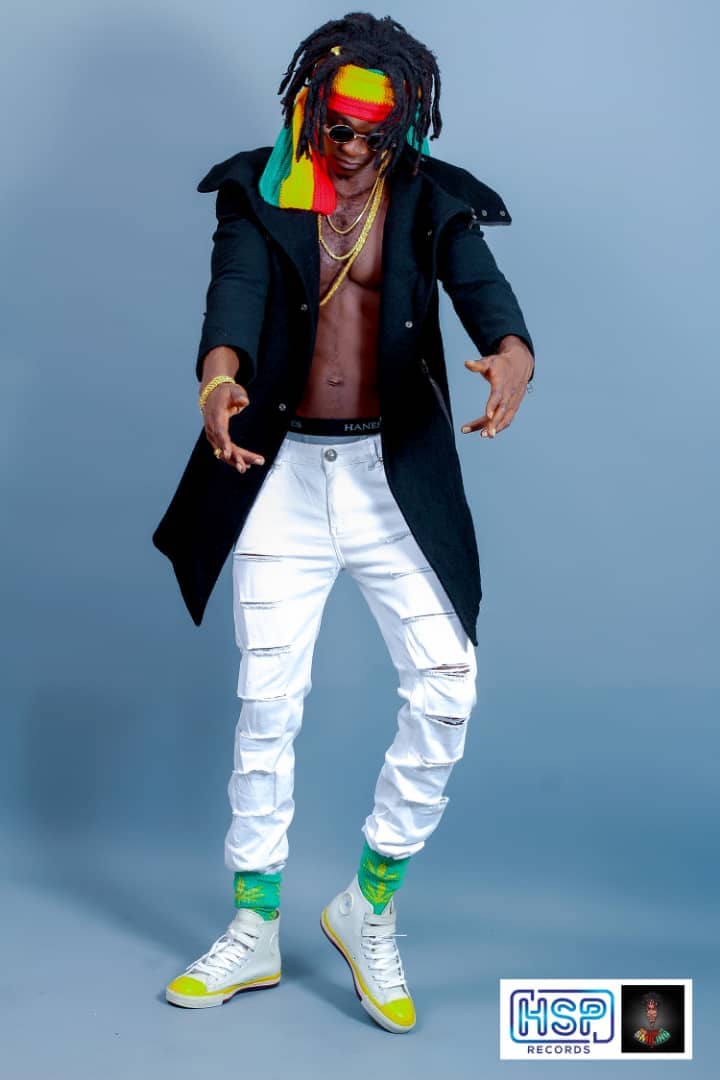 UmehWrites's tweet photo. Standing 6ft. Tall, multi talented and with a dominant presence you can't overlook. @movementsmiling is a raga dance hall artiste that's about to take y'all unawares with a storm 😎 #MovementSmiling https://t.co/QAoC8Dm29j
