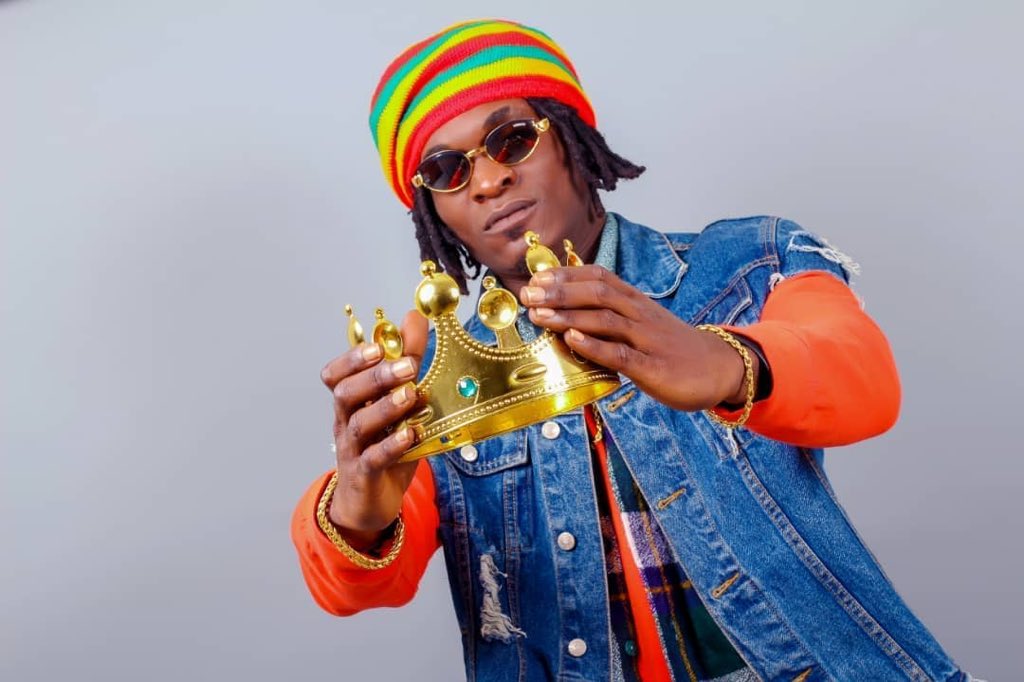 mp_maniac's tweet photo. The Visuals to ‘Precious Stone’ and ‘Send down thy rain’ by Movement Smiling were directed by prodigy Geamat and are about to drop hard next week. 
Anticipate.
#MovementSmiling @movementsmiling https://t.co/Kfezu90GrI