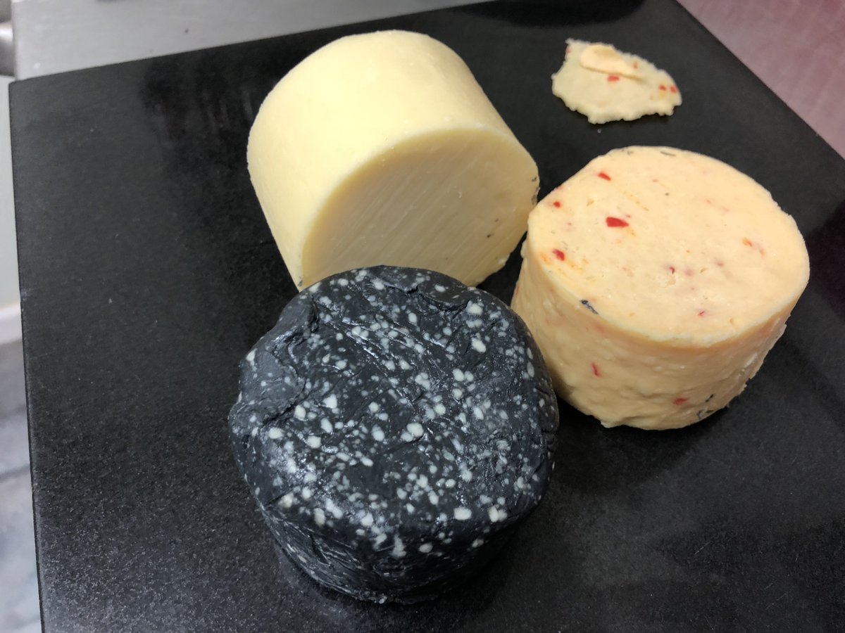 myshreddies's tweet photo. Our latest blog is up. Read all about the Cake & Bake Show & Charcoal Cheese from the clever people @blackscheese #charcoalcheese #cakebake18 #rosemaryshrager https://t.co/v64uAHgNQW