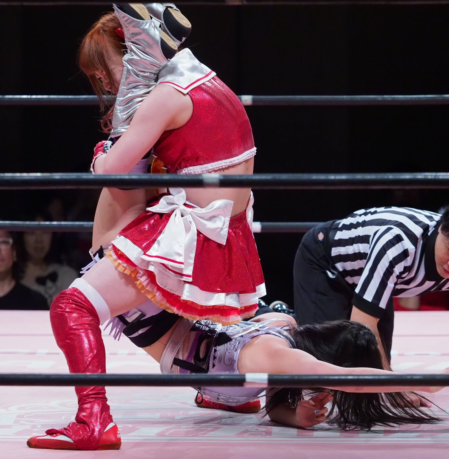 カレーマン Auf Twitter Tjpw 10 8 北沢 伊藤麻希 逆エビ固めから抱え式逆エビ固めに移行し ヒナノを退ける カレーマン Auf Twitter Tjpw 10 8 北沢 伊藤麻希 逆エビ固めから抱え式逆エビ固めに移行し ヒナノを退ける