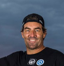 YouAreSoFrench's tweet photo. @FFVoile Le Français 🇫🇷 le plus titré au monde reste inconnu pour les Français ? 🧐
Alors @Sports_gouv @AFPSport @francetvsport @RMCsport ... on s'y met quand ? 😉 #Respect @AntoineAlbeau 👏 25e 🏆🏅 #PWA #Slalom #WorldChampion #WindSurf #F192 + #WorldRecord 100.32km/h #iledeRé ⛵️ #RP https://t.co/fy4aysZQe9