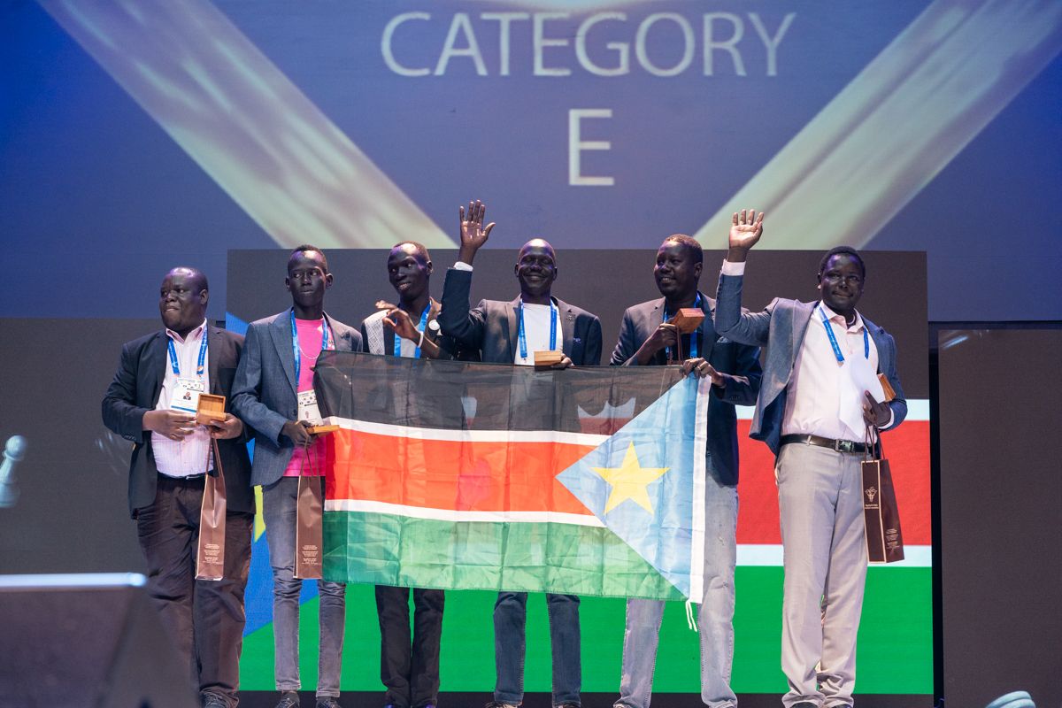 #FYI South Sudan chess players just won the category E prize at the #ChessOlympiad in #Batumi, #Georgia. Much respect! | Photo: Maria Emelianova

#chessolympiad2018 #SouthSudan #chess