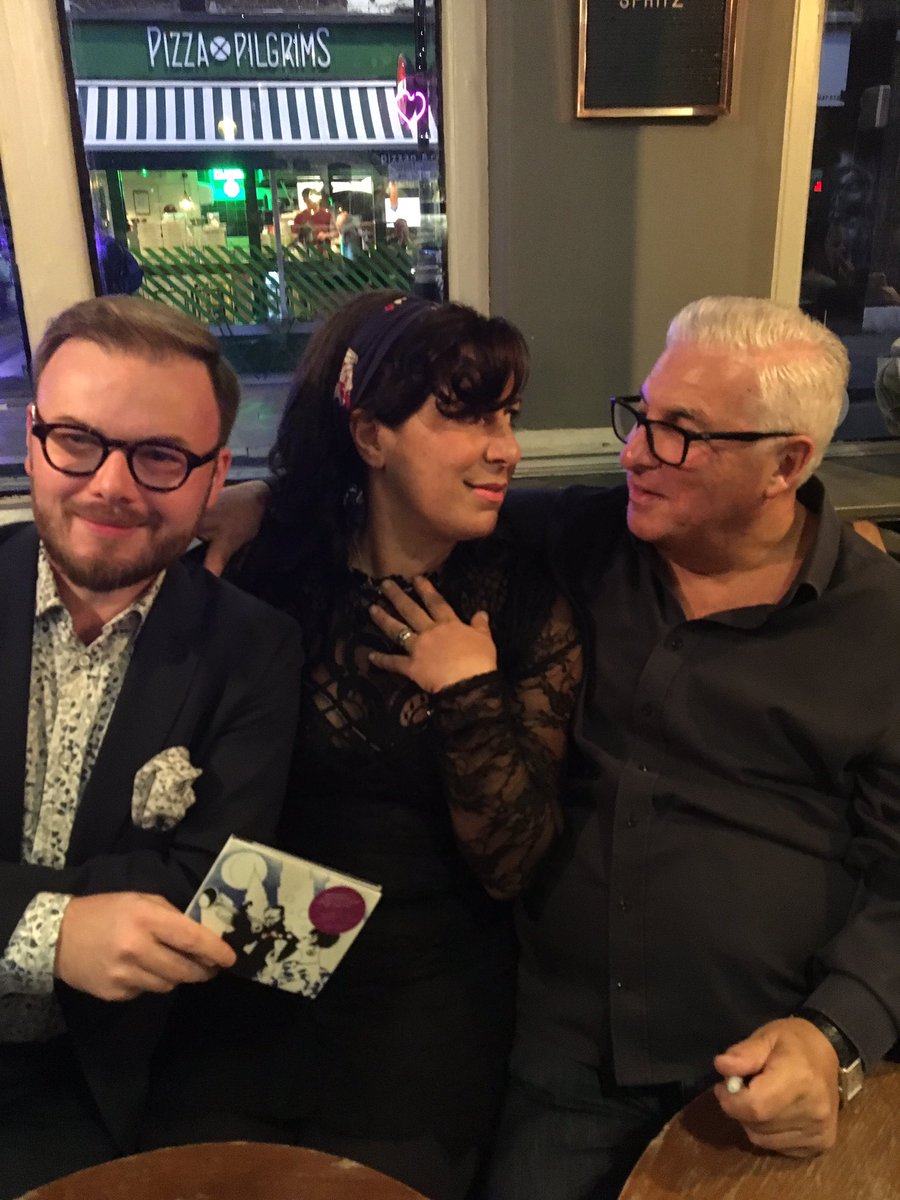 AmyFest_Uk's tweet image. Grt night @pizzajazzclub singing 🎤 with @mitchwinehouse &amp;amp;  #JanSmigmator for the @AmysFoundation Fun had #music made, money raised ! He got carried away signing his new cd ! He signed my cheek,ThankU #officialamywinehousetribute Mitch announced  “The best Amy tribute in the 🌍 “