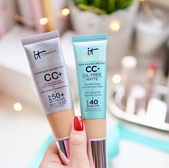 thehanihanii's tweet photo. You all know how much I adore the @itcosmetics CC+ cream. I’ve raved about it and gone through tubes after tubes! Now, I’m super excited that she’s got a new sister, the Oil-free Matte formula! 😍 It is full coverage, poreless matte finish and formula… https://t.co/Pt9TEEhEUy https://t.co/fau91hvAFR