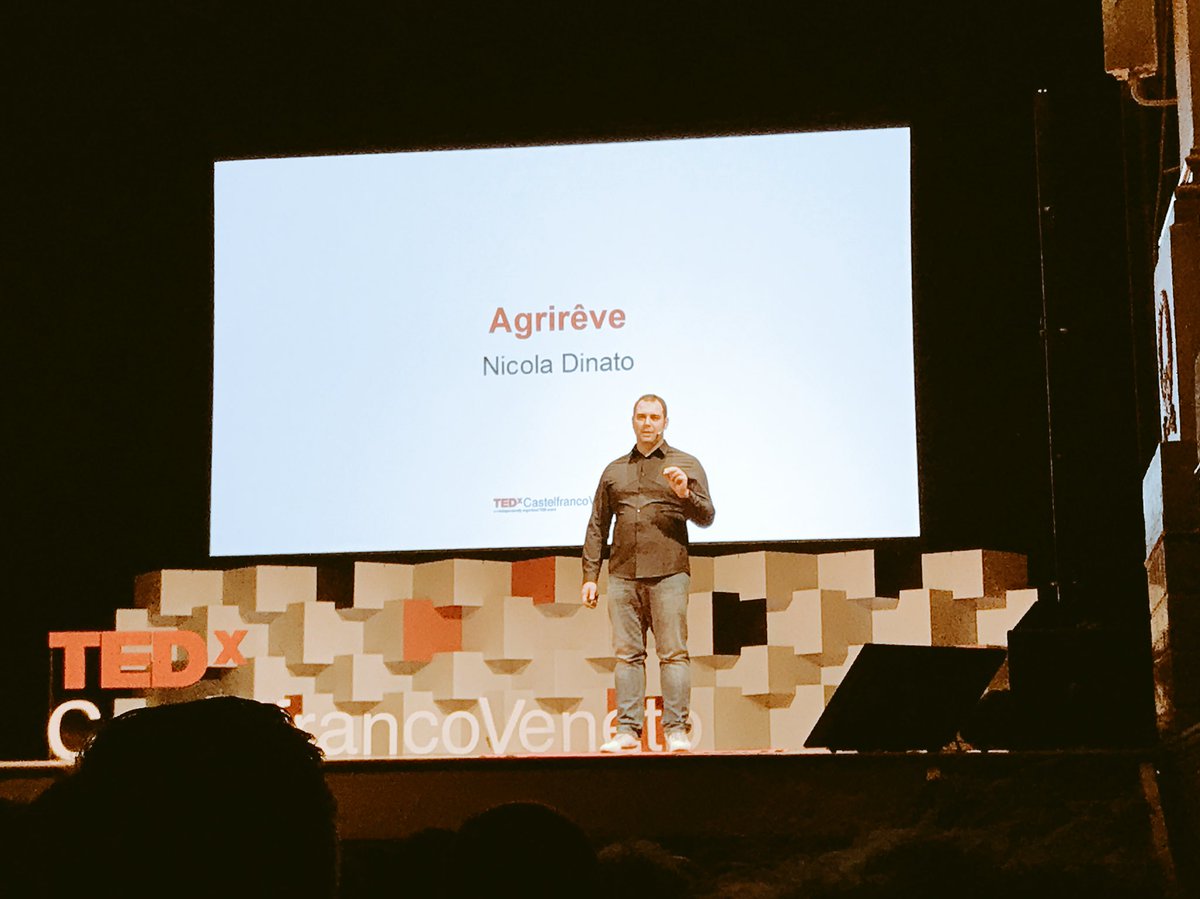 nicocappelletti's tweet photo. Al via il primo intervento al #TedxCastelfrancoVeneto con #NicolaDinato| Biodiversità e generazioni future con il suo sogno #Agrireve #idee #TEDx https://t.co/OY9aalrwSU