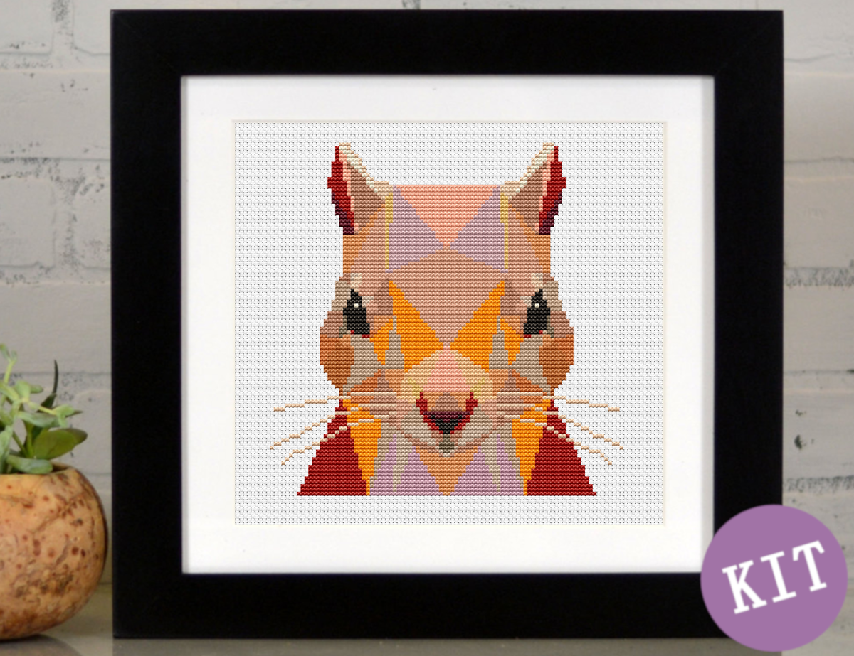 PurplePanzyXS's tweet photo. It's Autumn, so why not celebrate those hard working Red Squirrels with my latest geometric cross stitch design. Available now from my @Etsy shop: https://t.co/dJgxyt7Vva
#Autumn
#crossstitch
#squirrel https://t.co/EQvnyvgrJH