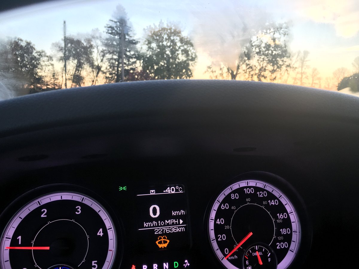wilmarw's tweet photo. I guess I’m not the only one who feels like it’s -40 https://t.co/Pr49TpFRw7