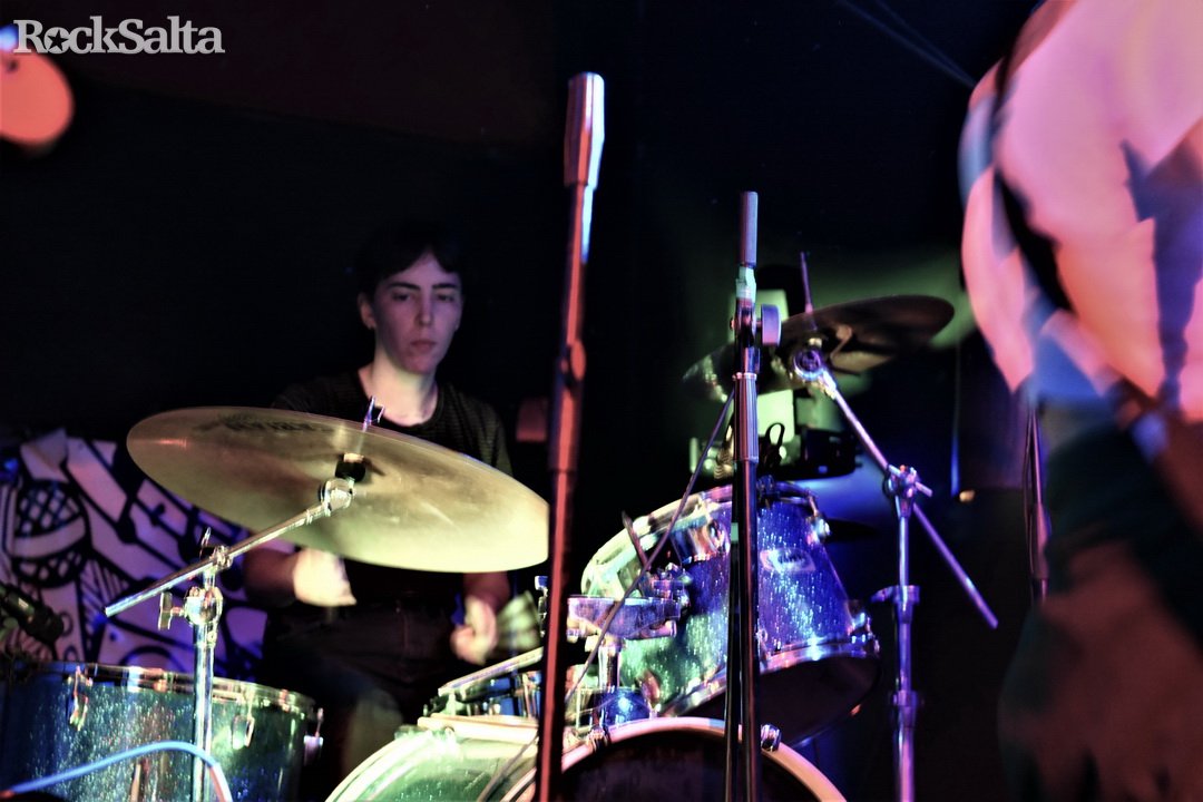 rocksalta's tweet photo. Show @lasligasmenores en #Salta junto a #VientoDeOriente (banda) y @LuciaTacchetti 🚤 🎆
👊 9° fecha del Ciclo #RockSaltaUniendoEstilos ✊
📷 #FlorArias / @aminube https://t.co/kcHtvG2mS0