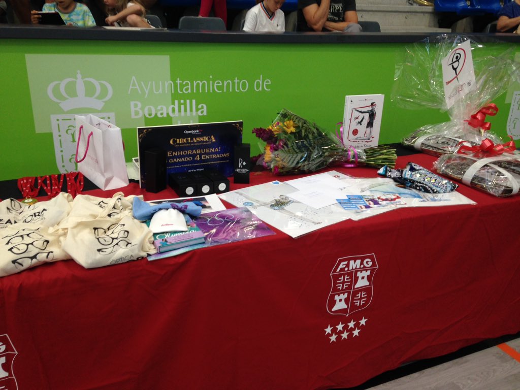 Sorteo de obsequios de patrocinadores de <a href="/MadRIT_18/">MadRIT</a>
¡MUCHAS GRACIAS! #Gimnasia #GimnasiaRitmica #Madrid