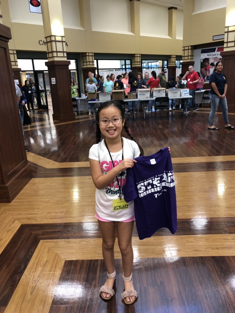 m_salazarzamora's tweet photo. So excited to see all our STEAM conference kids early this Saturday morning!! Thanks to our parents, students, staff and volunteers!! #STEAM2018
#DestinationExcellence #TISD https://t.co/wga1UpBwE7