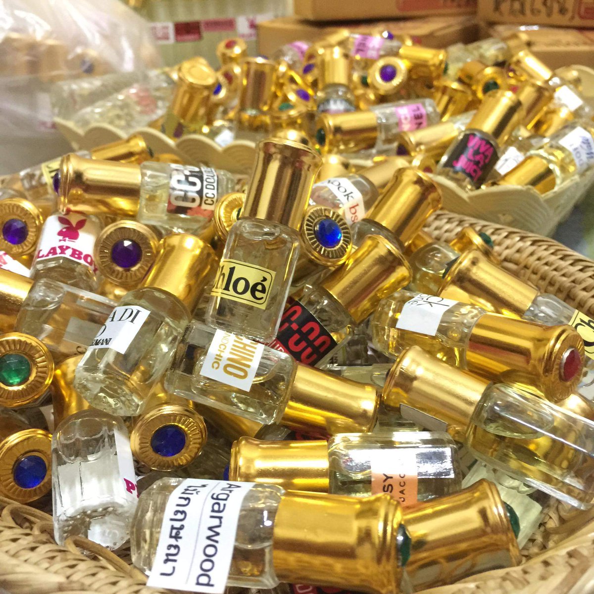 FJperfume's tweet photo. 😆สวัสดี​เดือนเกิด​
ซื้อน้ำหอมวันนี้... ยอด260บาทขึ้นไป​แถมฟรีขนาด3ml.​ ทุกออเดอร์
มีให้เบือกมากกว่า300กลิ่น​ ไม่รู้อยากได้กลิ่นไหน​ ส่งรูปเทียบกลิ่นมานะคะ

✨กดรีทวีตแถมส่งฟรีแบบลงทะเบียนให้เลยจร้าาาาาาา​
#หัวน้ำหอมแท้ไม่ผสมแอลกอฮอล์​ #รับตัวแทนจำหน่าย #ของดีบอกต่อ​ #ถูกและดี https://t.co/n1zmO4X0HM