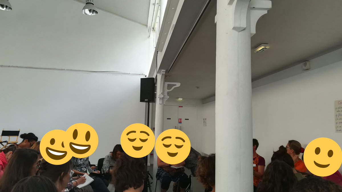 Adrien_AA's tweet photo. Au #SalonFreinet @MaisonMetallos on parle des #AteliersPhilo et #AteliersPsycho Ch. nous présente ses pratiques de classe #AGSAS cc @sillamichele @Catchabrun https://t.co/xMXZYX6tUT