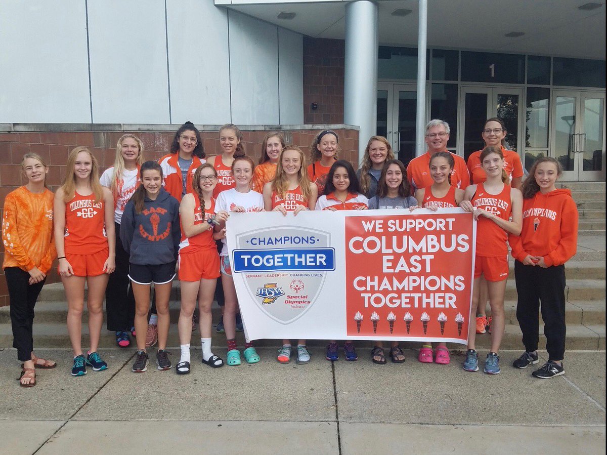 CehsChampions's tweet photo. Columbus East Cross Country supports Champions Together!! #InclusionRevolution #championstogether 🧡🧡🧡 https://t.co/WCJ4EmgzXc