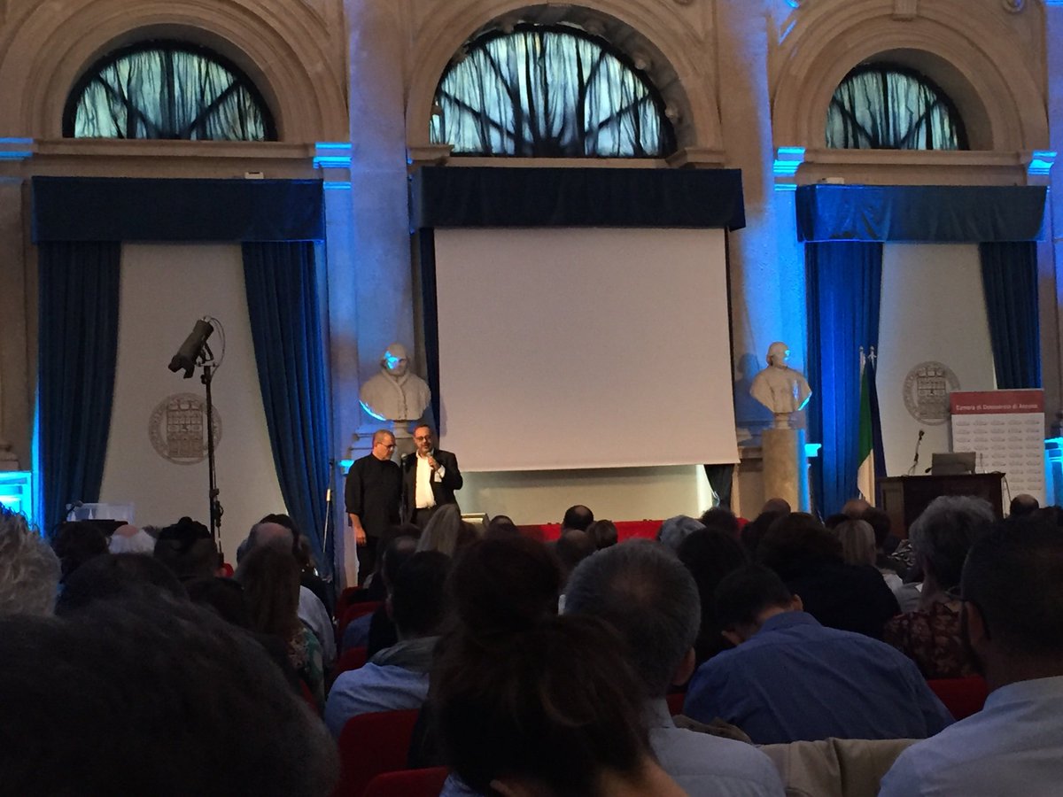 Grande inizio di Luca Violini, emozionante e coinvolgente!