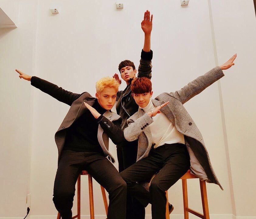smhayee_'s tweet photo. @SVTBillboard @pledis_17 #SEVENTEEN @pledis_17 https://t.co/QrPZ7V2xVA