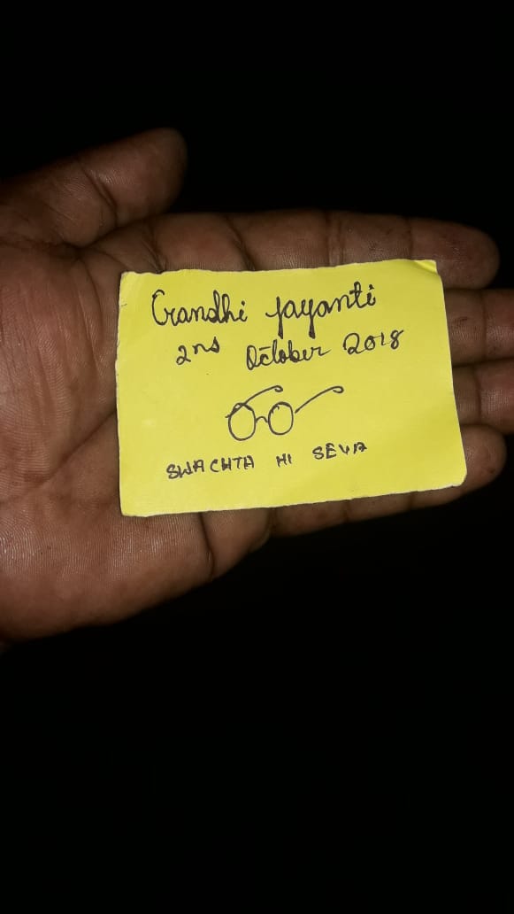 baharul08's tweet image. Feel Gandhi by living &amp;amp; bein on wat he believed &amp;amp; did 4 manknd. @HumanityNation celebrating #GandhiJayanti spreading the message of #Ahimsa, love for everything in #MotherNature and #SHS2018 .

Dear founder @sadikul08 &amp;amp; ceo @MohibulAhmed19 what a meaningful tribute to Gandhiji