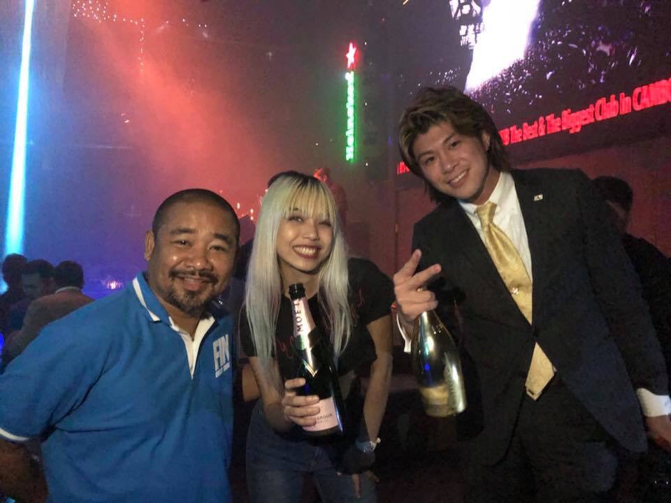 TOMORO_KING6666's tweet photo. DJ CAKEใDJ MAILYใจใใใณใใณใฎSOUND CLUBใงๅ
ฑๆผใใพใใ๐ฐ๐ญโจ
#dj #club #fromjapan #tomoro #king #pimp #ใฏใฉใ #้ณๆฅฝ
#cnc #ctn #japanese #ใฉใใใผ #rapper
#phnompenh #cambodia #music #edm #ใฉใใ #ceo #ceolife #highlife #highroller #djcake #djmaily
#แแแแแแแแแแแปแแถ https://t.co/LG0J37ku6D