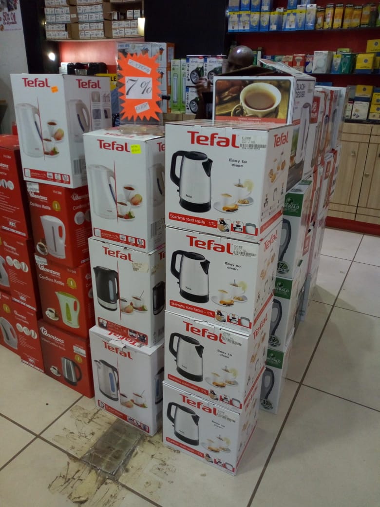 Vrijgekomen Schat Michelangelo Tefal Moulinex Kenya on Twitter: "Tefal and Moulinex Products on offer at  the E-ZONE shop 1st Flr TRM MALL,crazziest offers up to 50%  off!!!!!!....wow!!! https://t.co/sxCZtGjD7s" / Twitter