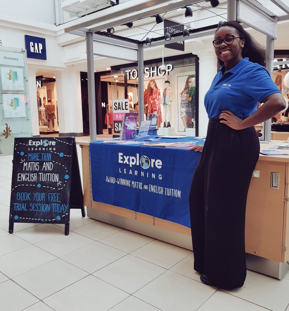 leamingtontutor's tweet photo. It's always sunny with Explore Learning! We are excited to be here chatting with families all day at @RoyalPriorsSC, Leamington Spa! Come and say hi, and book in your free trial today! @exploretutors #Pose #MathsAndEnglish #Fearless #Learning 📚☀️💡 https://t.co/lfolfpfoWS