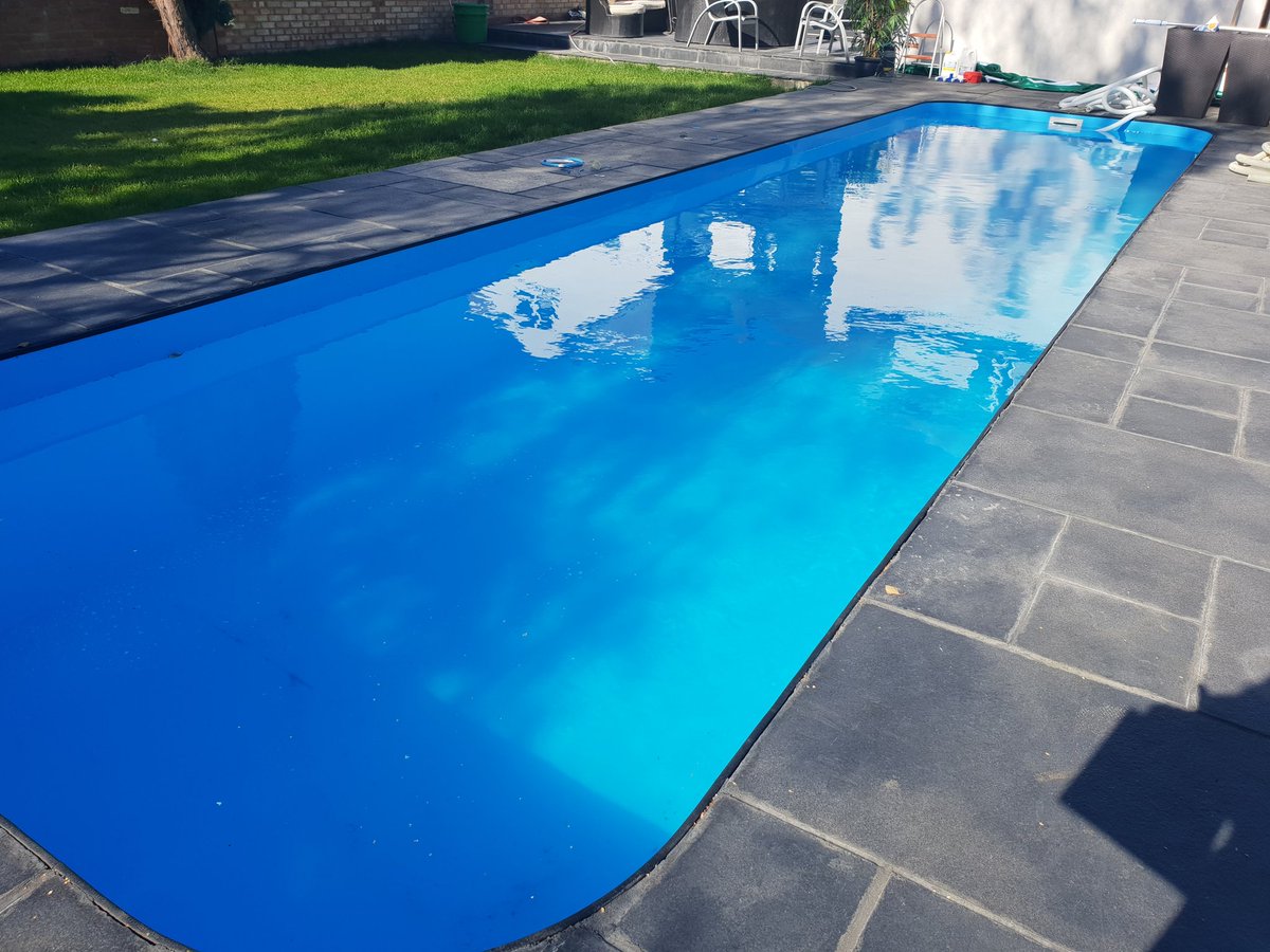 PoolBuildings's tweet image. #lappool #exercisepool #durapolymer swimming pool we installed. 9m x 3m x 1.5m