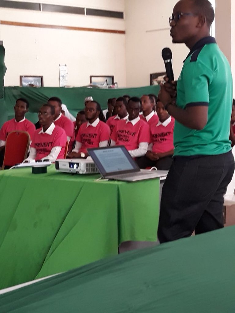 CerbaLancet_KE's tweet photo. #HPV screening health talk by Moses Thorm Ondieki - our #Wellness Manager, and Mathew Mokua at Garissa.

The function was organized by @flf_org to create awareness on screening and prevention of cancers.

#PathologyWithoutBorders
#LancetCares https://t.co/vpLesEore7