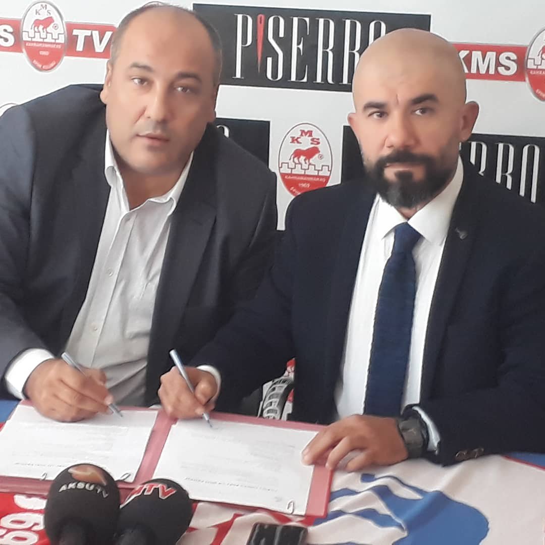 kms1969official's tweet photo. PİSERRO; "K.MARAŞSPOR''UMUZA FORMA SPONSORU OLDU!
Kahramanmaraş'ımızdan "Dünya''ya açılan Erkek giyim Markası"PİSERRO" Kahramanmaraşspor'umuza Forma SPONSORU oldu.
#kahramanmaraşspor #piserro #forma #sponsor #uğurkısakürek #fatihmehmetceyhan https://t.co/jcS57QJNnX