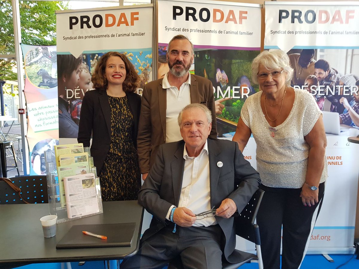 SIMV_RP's tweet photo. Rencontre entre les présidents @jlhunault du @SIMV_RP et René #michau du #prodaf https://t.co/aIoaVoPL46