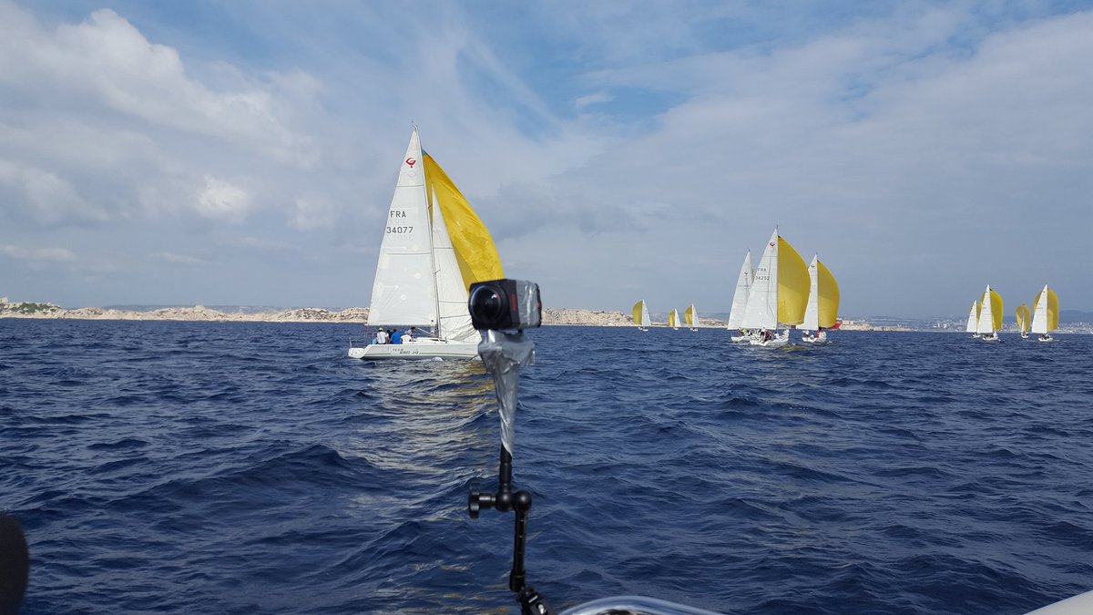 WiXar360's tweet photo. La team @WideWebVR en pleine opération pour #teamwinds... ⛵👍 https://t.co/Bk64iVa8Ae