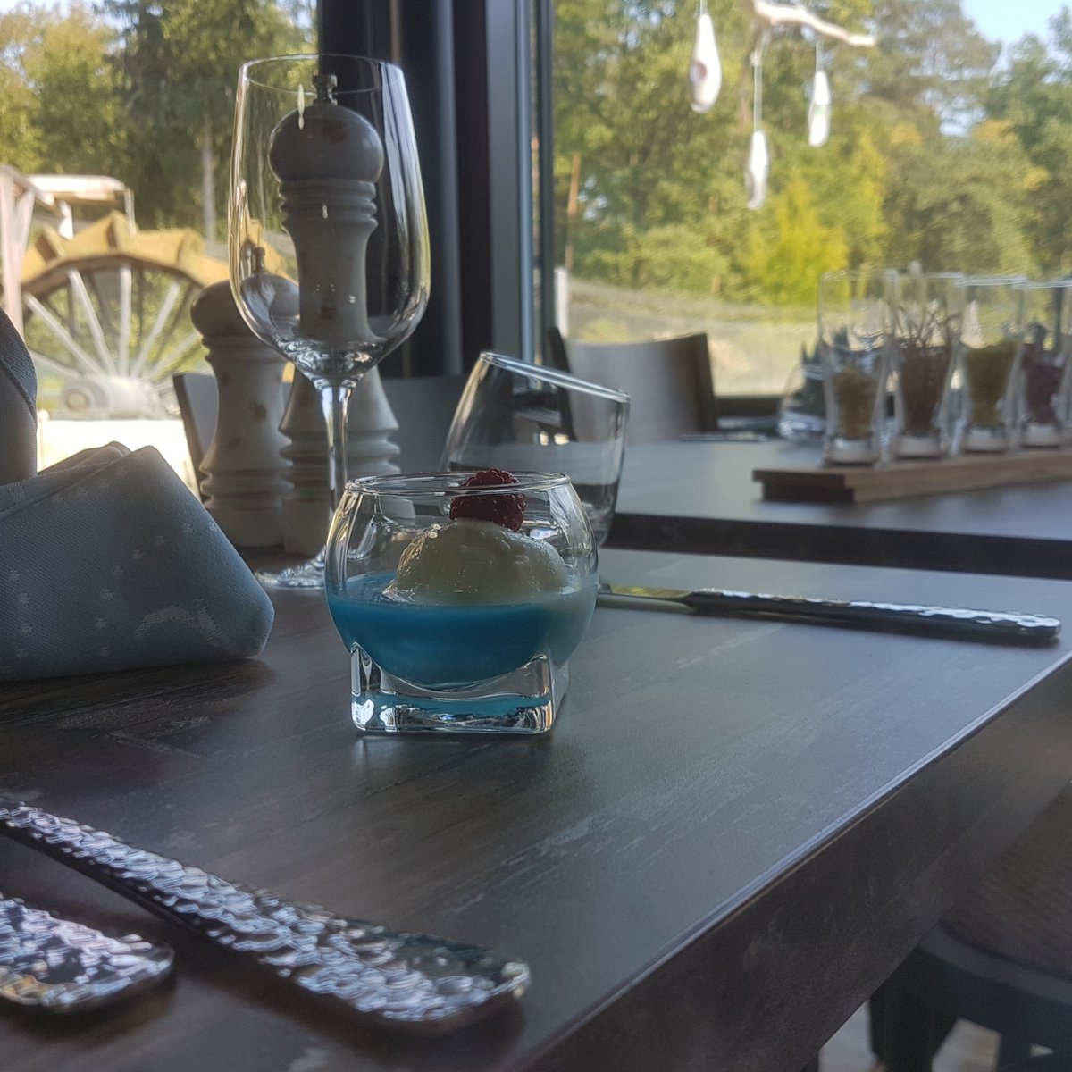 Life is short, eat dessert first. #PinkFlamingo#Dessert