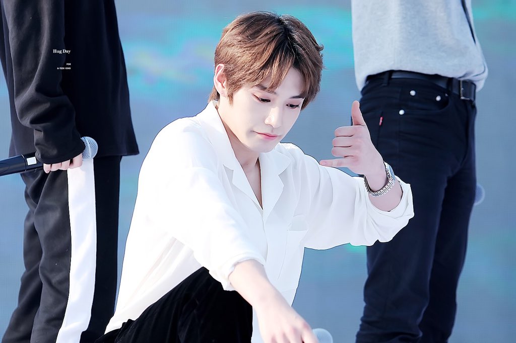 19981214com's tweet photo. 170617 세상 귀여���이 아닌 입.. 🐤🐦🐧
#ATEEN #에이틴 #KING https://t.co/DEsM76UW0c