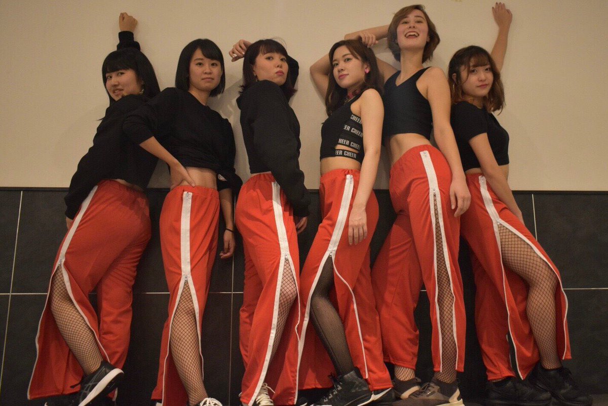 Mscrew2016's tweet photo. 【JAZZ】セクシー番長みもが、りほ、メイナ、まりん、ちか、なとぅみ、きらりん、を率いて登場。艶っぽい色気とキュートな笑顔で観客を釘付けに💕💕 https://t.co/1oOZrNXYwe