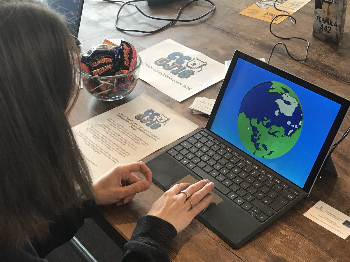 DrCWilliams1's tweet photo. Today we are at @SwanseaFringe @TechHubSwansea showing off our @ClimateJam18 games! There’s something for everyone so come on down 😃 https://t.co/km7xaK5RoS