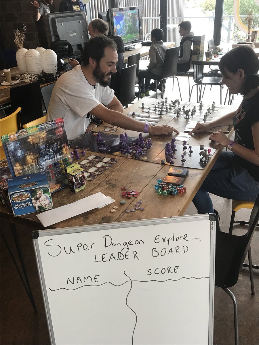 DrCWilliams1's tweet photo. Today we are at @SwanseaFringe @TechHubSwansea showing off our @ClimateJam18 games! There’s something for everyone so come on down 😃 https://t.co/km7xaK5RoS