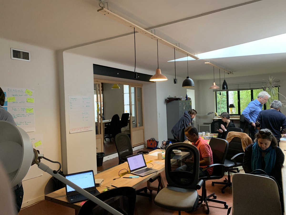 Continuing the #DLC2018 with a #Databilities workshop with <a href="/jane_a_crofts/">Jane Crofts</a> <a href="/CharlesNepote/">Charles Nepote</a> <a href="/nieberding/">Christoph Nieberding</a> <a href="/dataviz_de/">Evelyn Münster</a> at the <a href="/datactivi_st/">datactivist</a> offices. Creating a #DataLiteracy library to catalogue all of the resources available to #GetDataLiterate