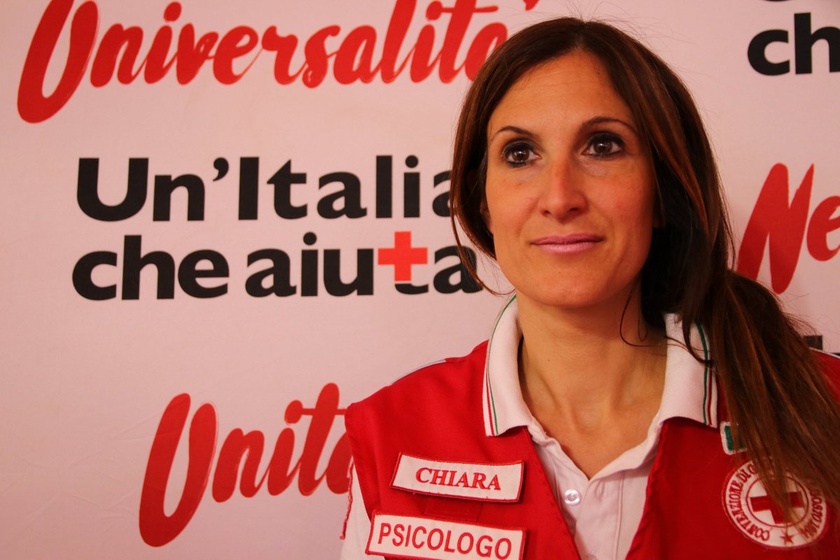 crocerossa's tweet photo. Chiara Urci al #REAS2018: "Sono stata tra le prime psicologhe ad arrivare. Ci siamo trovate a gestire le prime difficoltà emotive degli operatori e il dolore delle famiglie sul posto che aspettavano notizie. Abbiamo attivato un intervento globale". #PonteMorandi #CroceRossa https://t.co/4lvB0WTVCM