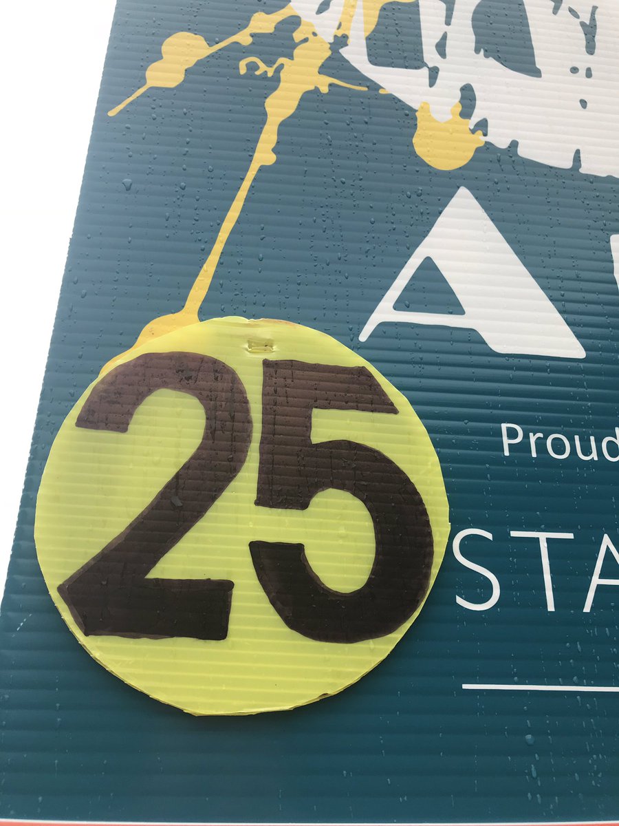 DeborahByDesign's tweet photo. Day 3 of Catford Arts Trail may be a little wet but we have 🍰 &amp; ☕️ &amp; Jewellery &amp; prints! Come on by no.25 on the trail (114 Wellmeadow rd) #CatfordArtsTrail #catford #art #shoplocal https://t.co/whrg8P31lA