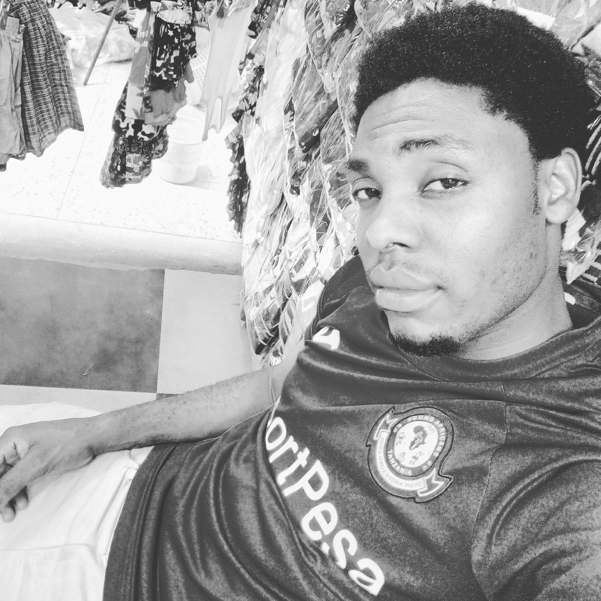 BphMwakatima's tweet photo. New day kwa kiivo atii!!: https://t.co/3R6ThdQ9Ad