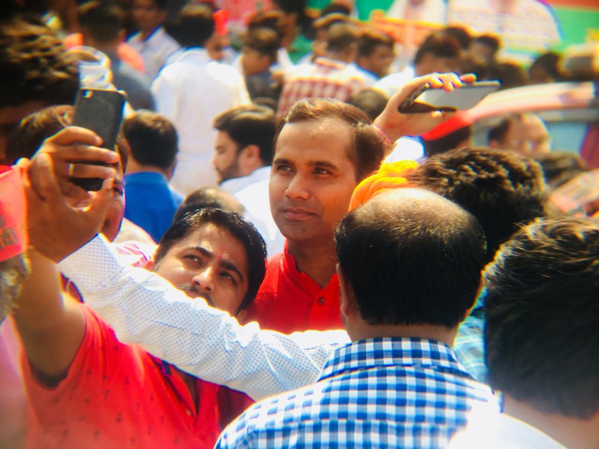 sunilyadv_unnao's tweet photo. आज मैं जनपद उन्नाव के सफ़ीपुर विधानसभा में समाजवादी पार्टी की बूथ कमेटी कार्यकर्ता सम्मेलन में शामिल हुआ। https://t.co/iOGIag3IwA