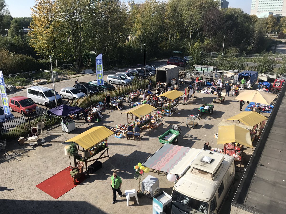 KCUdeARM's tweet photo. nationale kringloopdag in volle gang #100procentKringloop.
Erg gezellig. https://t.co/XapGXFVv22