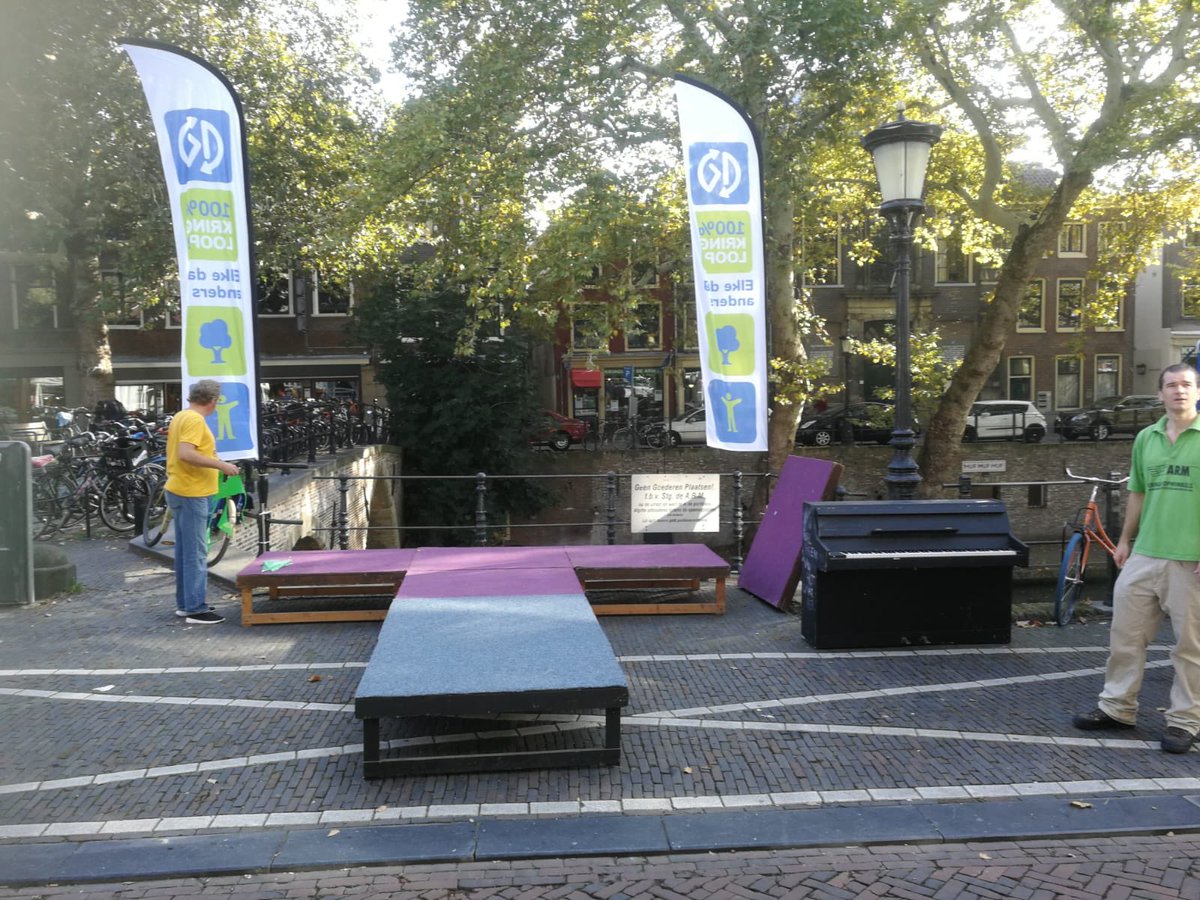KCUdeARM's tweet photo. nationale kringloopdag in volle gang #100procentKringloop.
Erg gezellig. https://t.co/XapGXFVv22