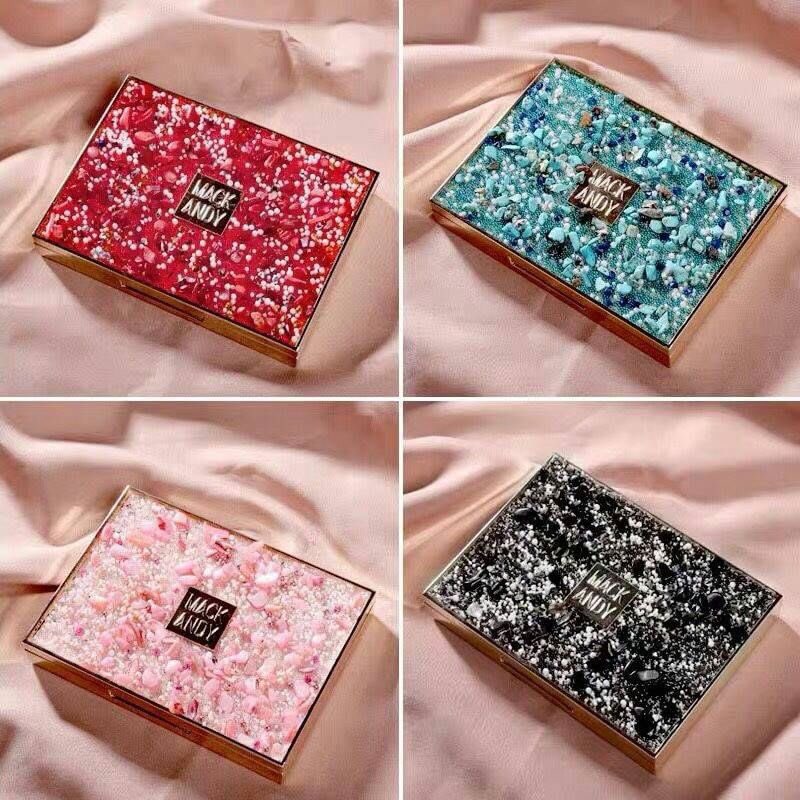 vira_view's tweet photo. ⭐️Mack Andy mini
พาเรทตลับสวยหรู สวยดูแพง แบรนแท้
มีให้เลือก 8 เฉดสีในตลับ สีแน่น สีชัด ติดทน มาพร้อมแปรงแต่งตัวในตัว พกง่ายเหมาะกับการใช้งาน มากกกก ของมันต้องมี
👇🏻ต.ย สีในเมนชั่น
ราคา 260 บาท
#พร้อมส่ง #อายแชโดว์
#makeupstoryy #เครื่องสําอาง #mackandy #ถูกและดี https://t.co/BIeJsE5u93
