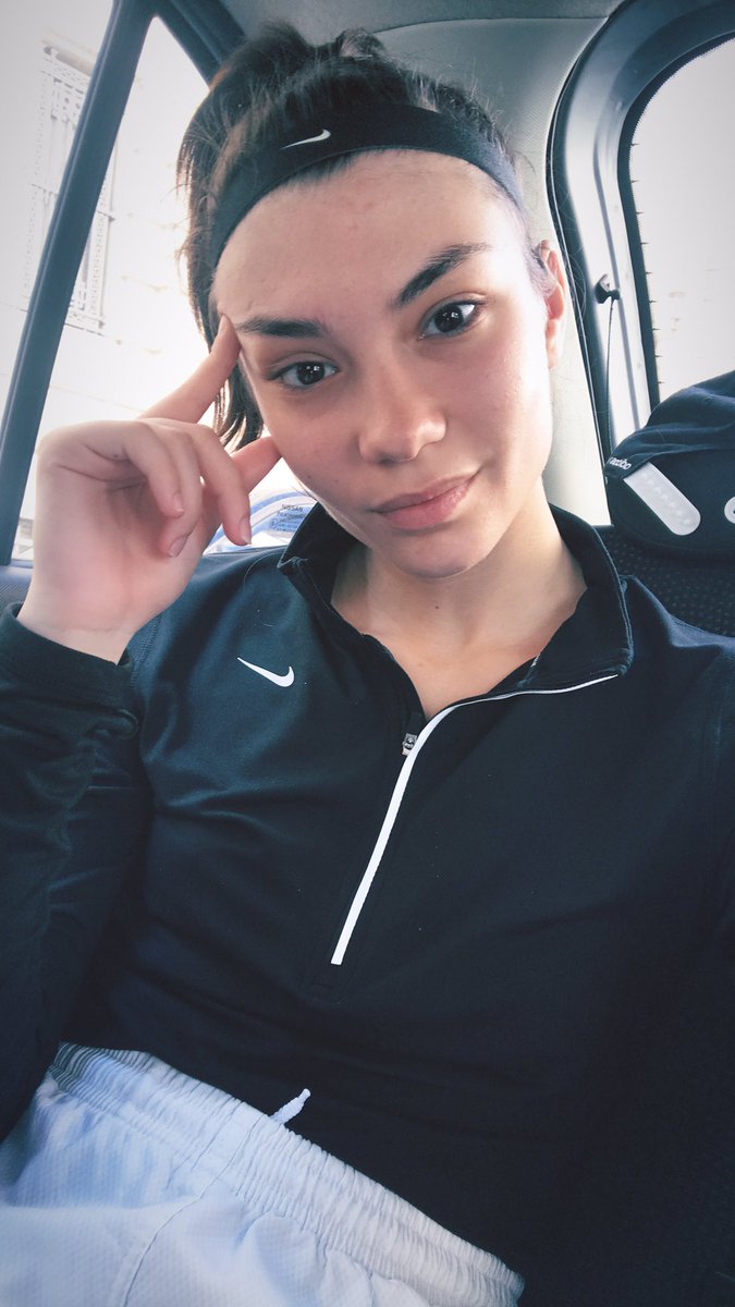 IDesylla's tweet photo. #Training #taekwondo #tkd #nike #NikeWomen https://t.co/zKR7VNNtCR