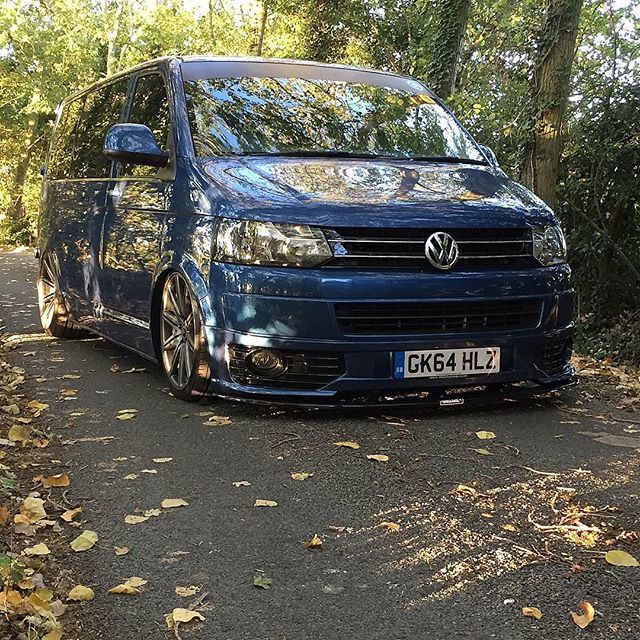 JAElectrics's tweet photo. You can’t beat a autumn shot #custom #jaelectrics #customaudio #chelmsford #essex #t5 #t6 https://t.co/vJy8ARt9KD https://t.co/GLBZiGfU1o