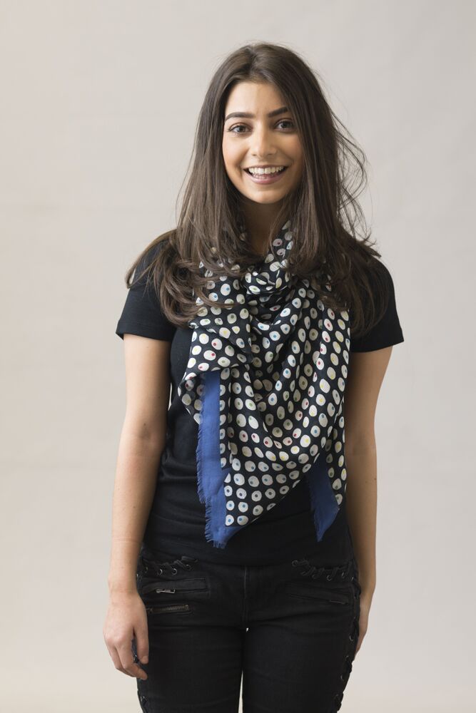 _EmmaGreenhill's tweet photo. Add some warmth to your outfit with this colourful 'All Eyes' #scarf by #emmagreenhill Mixed #cashmere, this scarf is the perfect #accessory to keep you warm on chilly #autumn days.

#fashion #fashionaccessories #luxuryscarves #designerscarves #scottishdesigner https://t.co/7UuG8hOzYS