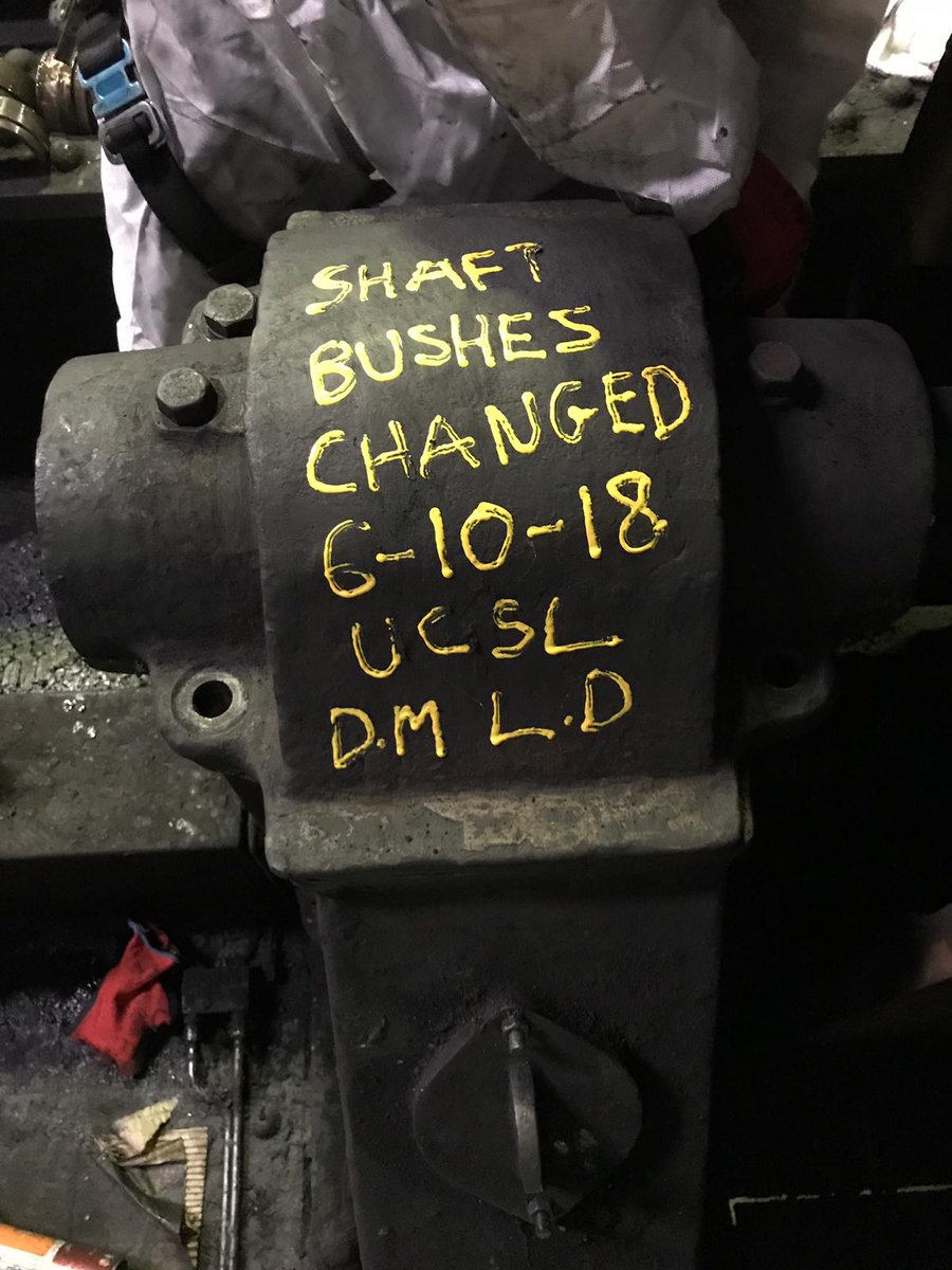 united_crane's tweet photo. Saturday morning job. Bushes changed on a 100 year old gearbox #arroll. Job completed out of production hours to reduce #downtime. #overheadcrane #gearbox #sheffieldissuper #oldonesarethebest #engineerING #ukmfg https://t.co/C7Mq2GFU0n