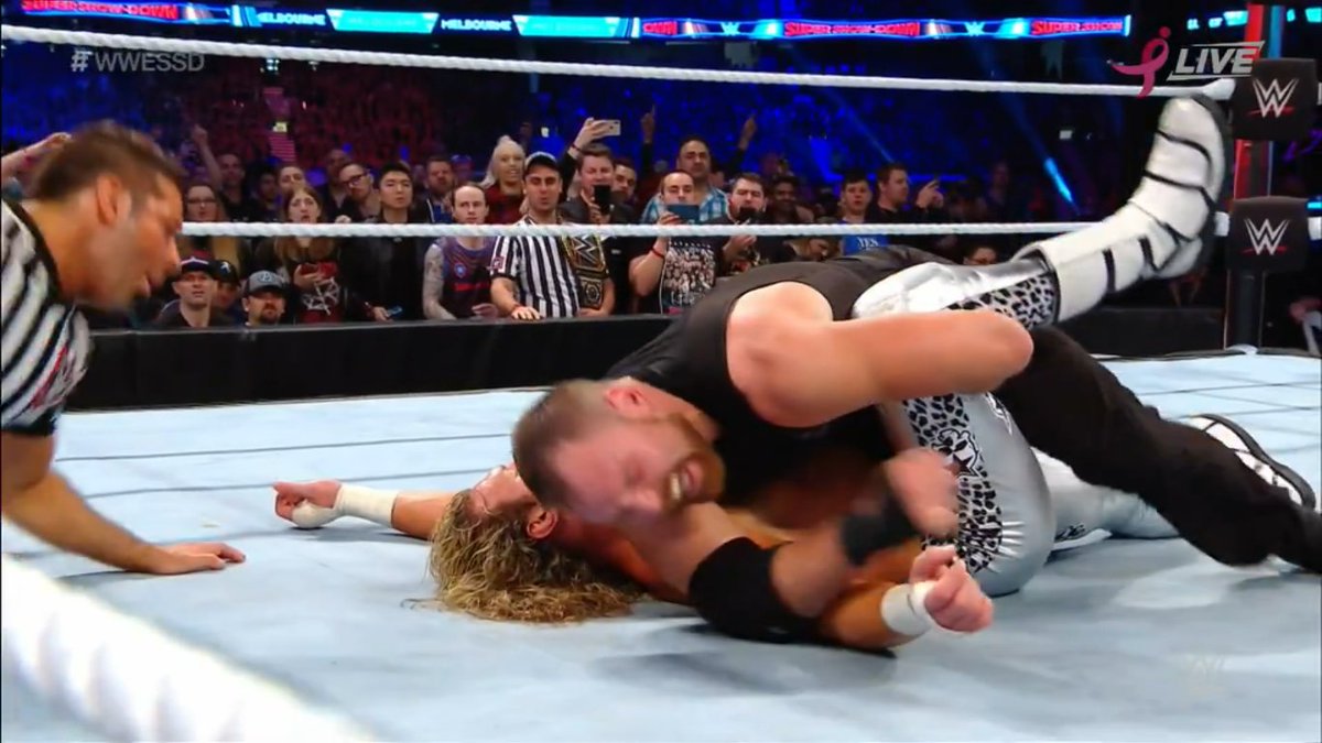 Ita Dean Ambrose Contro Luke Harper